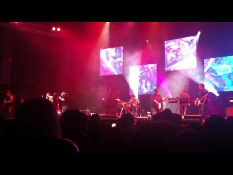 Steve Forde - Killing In The Name - CMC Rocks The Hunter 2012