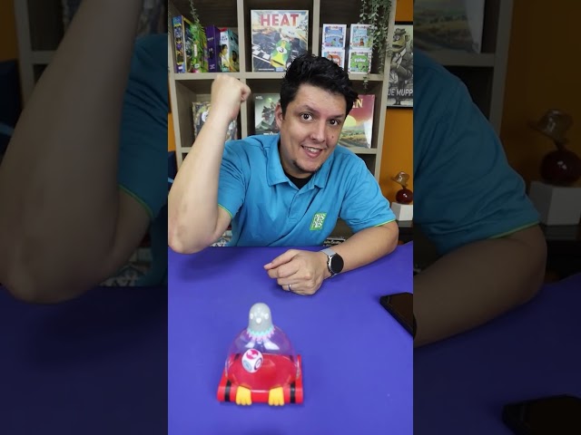 Vídeo relacionado con Asmodee Exploding Pigeon, Un Party Game para Toda la Familia, Versión Moderna de la Patata Caliente, A Partir de 7 Años, A Partir de 3 Jugadores, 10 Minutos por Partida, Español