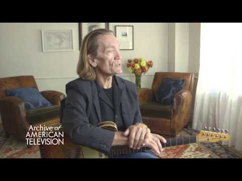 G.E. Smith on advice to an aspiring musician - EMMYTVLEGENDS.ORG