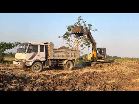 Caterpillar 6015B Excavator Fitting The Bucket And The First Loads