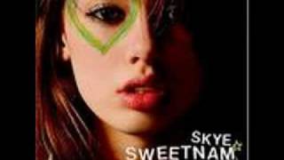 skye sweetnam- heart of glass