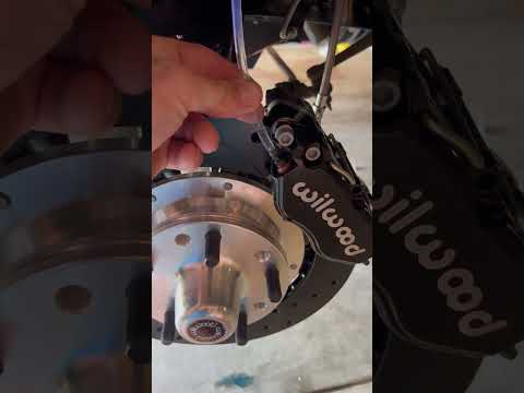 Bleeding the wilwood brakes