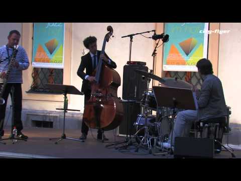 Thomas Savy Trio [live] | Jazz im Hof 2012