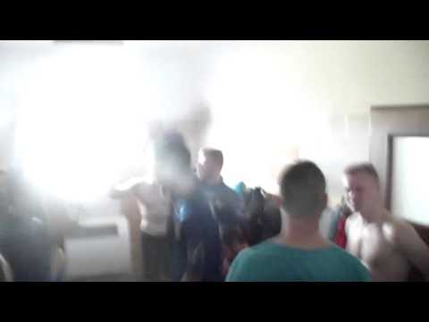 Radość zawodników Strugu Tyczyn po meczu Gromem [03.04.16r.]