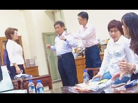 #9 City Councillor's stiff shoulder&neck pain got instant relief w/o drugs nor risky neck cracking