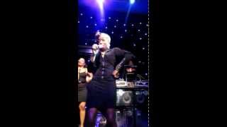 Estelle - International (serious) LIVE JazzCafe 14-05-2012.MOV
