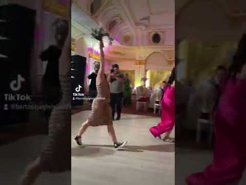 Ależ walka na weselu 👌😅