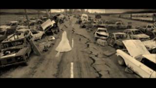 Hole....Best Sunday Dress