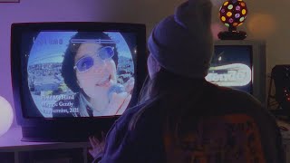 Maggie Gently – “Hold My Hand”