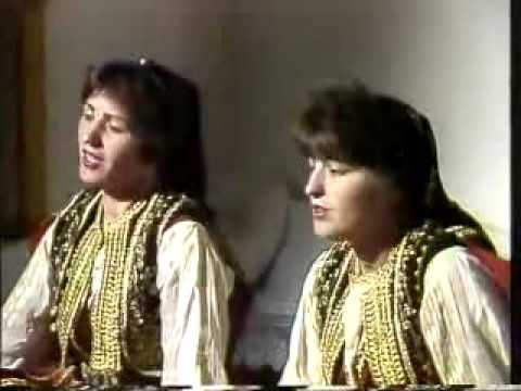 Donika Pecallari, Luljeta Ilia - Një natë Jenari