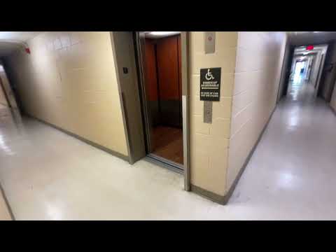 Neat older Dover Traditional elevators Kingsport , TN