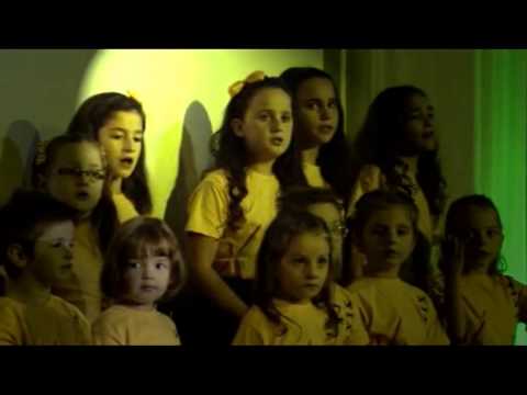 Niki Mjeda - Nje lahute e nje  flamur (Prishtina Kids Fest 2014)