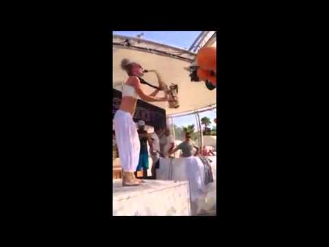 Lovely Laura ''Klingande Jubel" Sax Solo at Ocean Beach, Ibiza