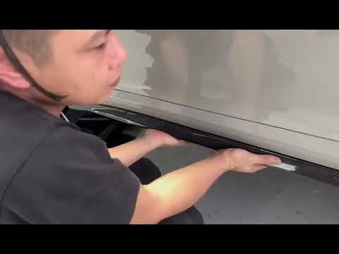 Porshce 992 Carrera side Skirt installation
