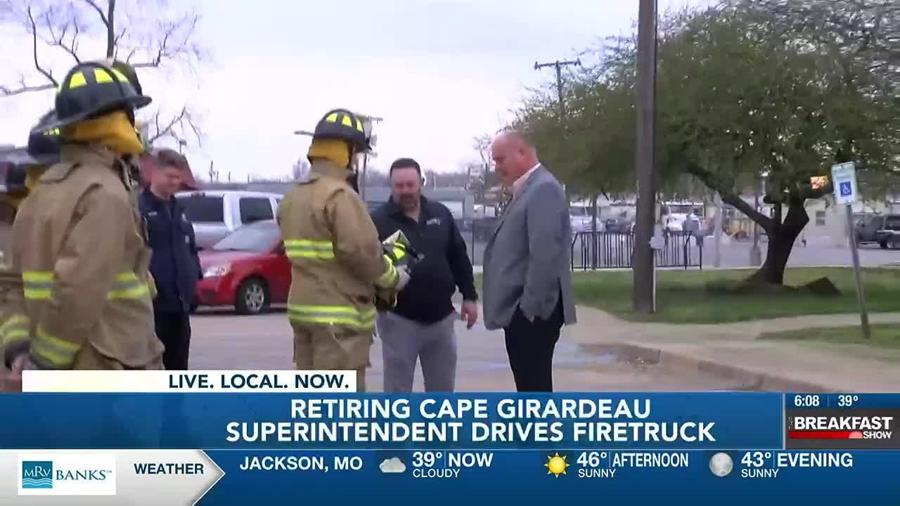 Cape Girardeau superintendent surprised with firefighter helmet, drives fire truck to school