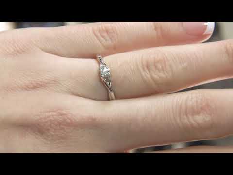 DR040 Solitaire Diamond Engagement Ring