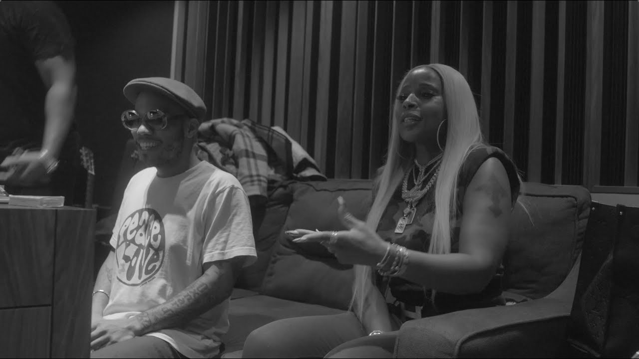 Mary J. Blige - Here With Me (feat. Anderson .Paak)