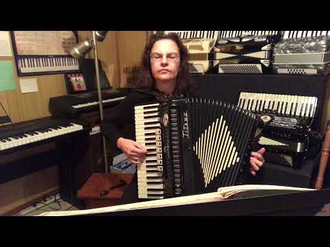 Nine Blind Mice ( The Familiar Three) (Accordion)