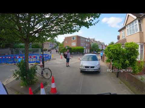 Gandalfed in Lewisham - Another Entitled Driver - VN02LHD