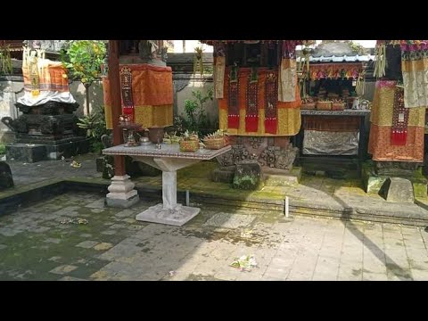 sejarah bali Tjokoerda Raka Soekawati  adalah pungwue Raja UBUD kakak Tjokorda Gede Agung Sukawati