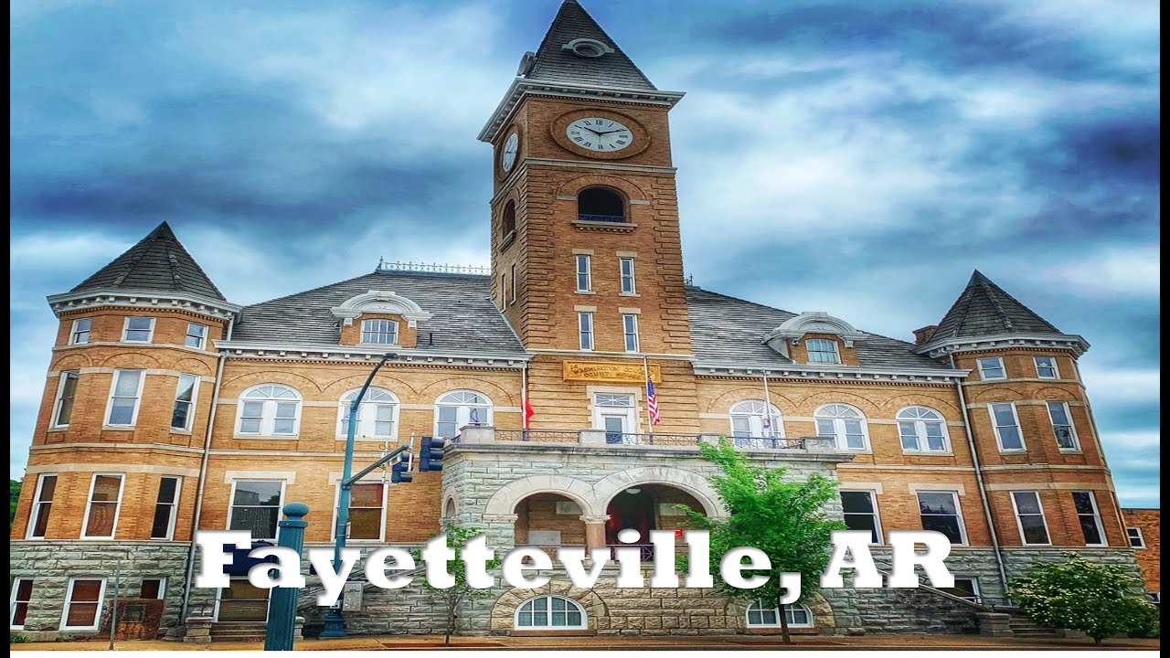 Immersive street-level walking tour through Fayetteville, AR, United States, showcasing authentic urban landscapes, local architecture, and the vibrant atmosphere of the city's neighborhoods