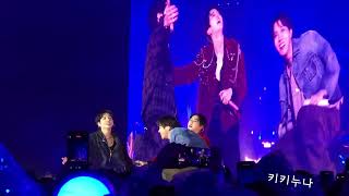 Download lagu Run Seokjin Incheon Day1 BTS IDOL - So what - My Universe - Jamais Vu mp3 Download lagu Run Seokjin Incheon Day1 BTS IDOL - So what - My Universe - Jamais Vu mp3