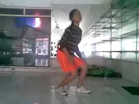 Future 2ne1 dance cover by Alivia