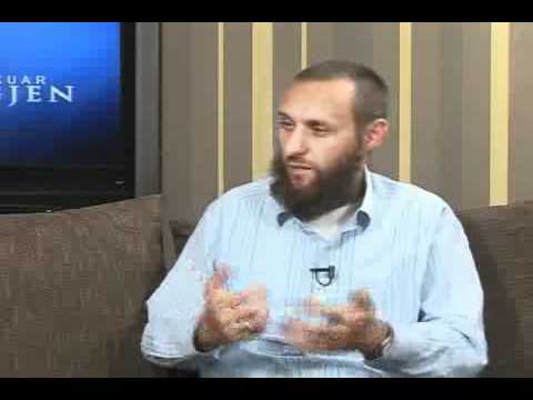 A është e vërtetë se Muhamedi (a.s) është krijuar nga drita dhe çdo gjë është... - 91.10