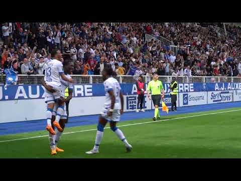 Le but de l'extérieur du pied d'Isaak Touré face à Clermont !