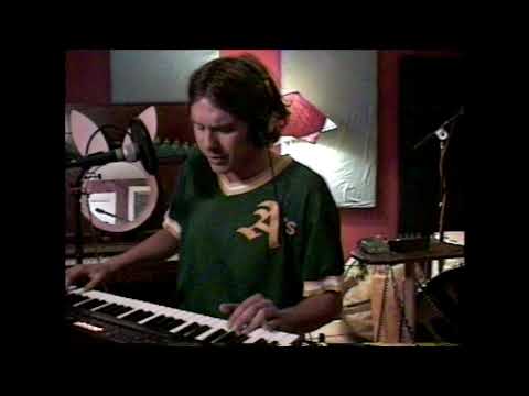 Tino Drima - Girl Who Can Fly (Live at Bathmaster Studios)