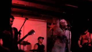 Midnight Creeps-Dog With Sharper Teeth (Daisy Chainsaw Cover) 8_9_11 6.mp4