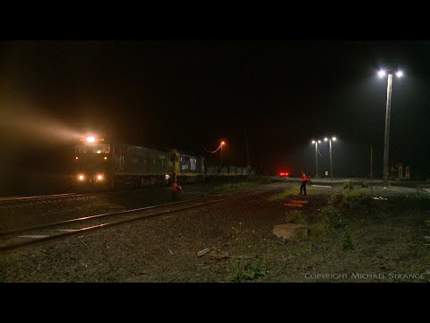 6CK5 Crew Change For Pacific National Grain Train - PoathTV Australian Railways