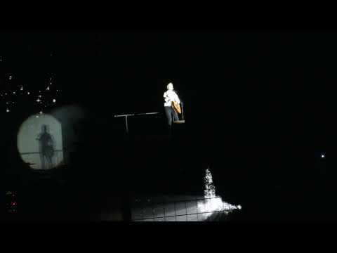 Paul McCartney - Blackbird (Santiago 2019)