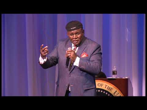 George Wallace - Mexicans Get Sh*t Done