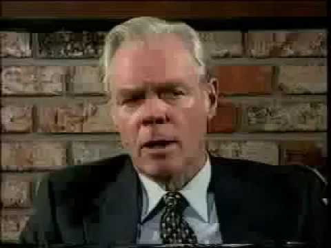 Dr Michael Newton, regresní terapie - život mezi životy