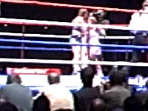 YESICA BOPP vs CASTREJON, LUNA PARK, 11-6-1, presentacion y rounds 5,6y7