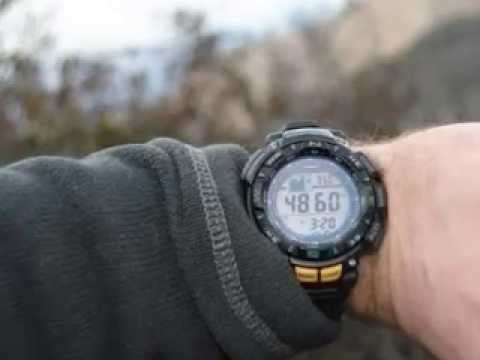 Men's Watches: Casio pathfinder triple sensor digital watch