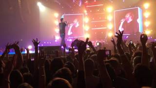 Cesare Cremonini Live - Grey Goose [HD]