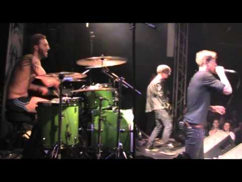 PLACENTA - WHO AM I live @ K17 DROP THE BOMB PARTY 16.05.2013