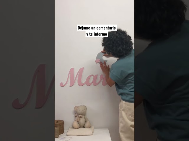 Vídeo relacionado con LIUPECUST Tapiz Personalizado,Tapices de Pared Fondo Personalizado con Foto Texto Nombre,Manta de Pared Personalizada Para Decoración de Interiores y Para Bodas y Cumpleaños