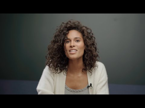 180 - Ep. 1: Interview with Cindy Bruna / APxMUSIC / AUDEMARS PIGUET