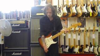 Video thumbnail for 1974 Fender Stratocaster by Dave Simpson