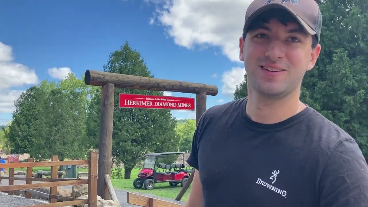 Finding DIAMONDS at Herkimer Diamond Mine