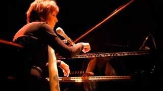 Béatrice Pacholec - "Attendez que ma joie revienne" de Barbara