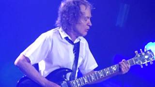AC/DC TOUCH TOO MUCH LIVE. DÜSSELDORF, JUNE 15th 2016.