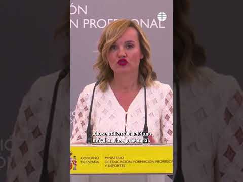 Los colegios de Madrid se plantan: los móviles y tablets en colegios e institutos tienen los días contados