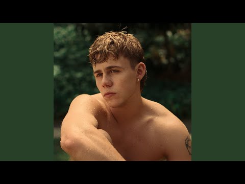 Video thumbnail for SHE DON’T NEED TO KNOW