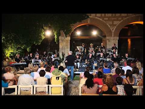 MRT BIG BAND - "Hard Sock Dance" live at Suli An