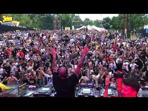 ILARIO ALICANTE drops "Touch Me (ID Remix)" @ LOVEFEST 2021 by Grotto - The Way Of Life.