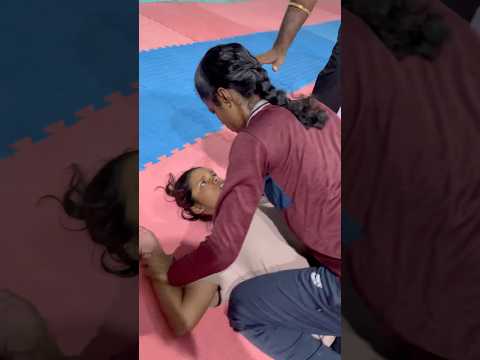 Girls self defence #selfdifence #karate #vkarate #mma #martialarts #fight #india #tirupur #shorts